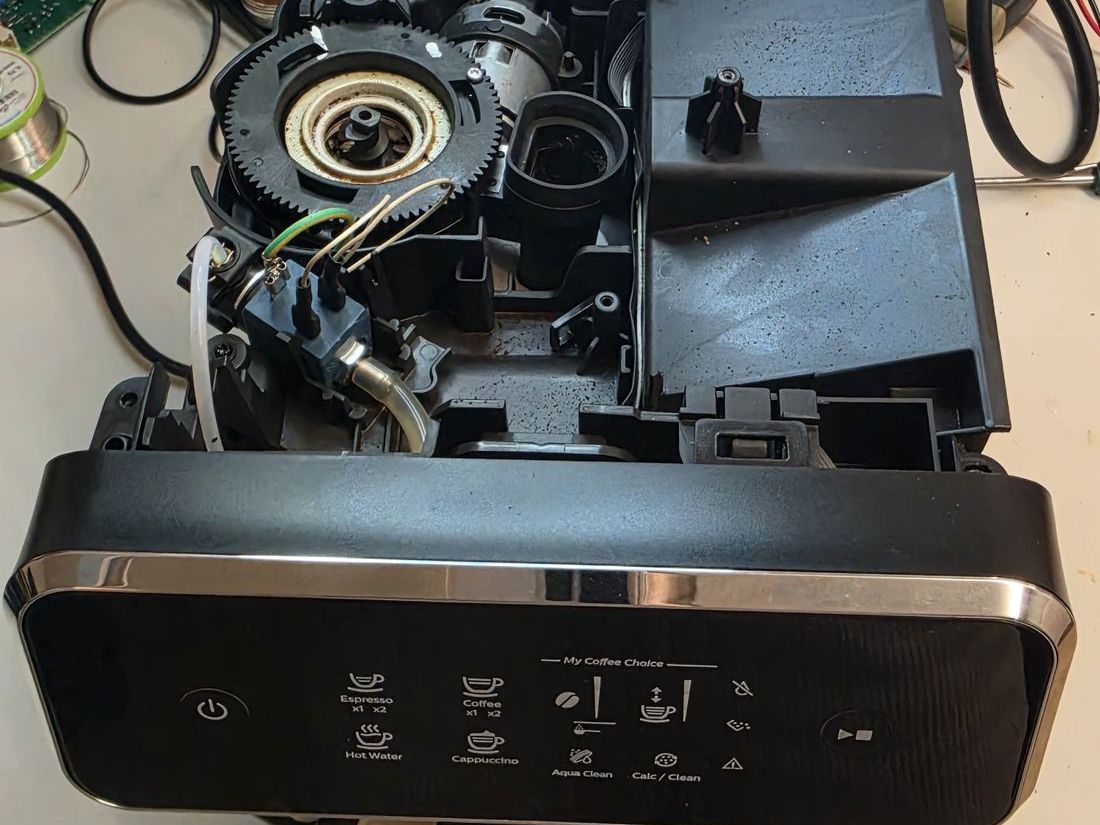 Erfolgreich reparierte Kaffeemaschine im Test bei KaffeeDoc